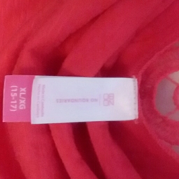 Nice dress up shirt - Picture 3 of 3